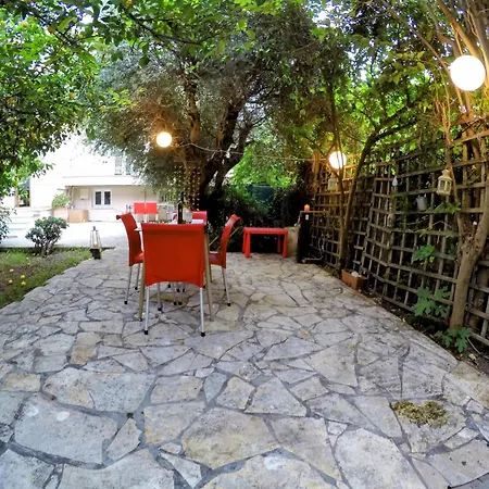 Apartamento Σπίτι Στο Ρίο Πατρών Με Κήπο - Detached House In Rio With Garden Exterior foto